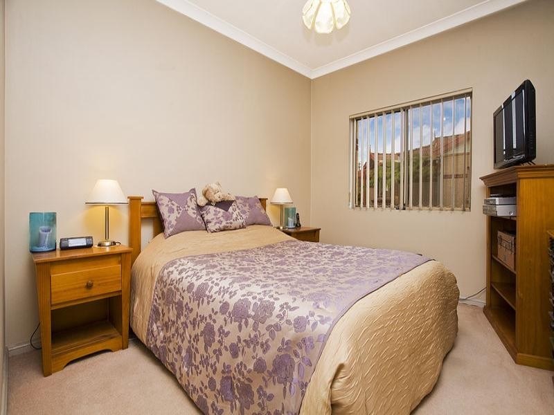 2/140 Connells Point Road, Connells Point NSW 2221