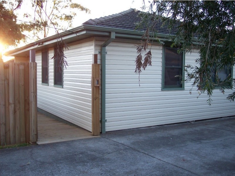 48 Henry Lawson Drive, Peakhurst NSW 2210