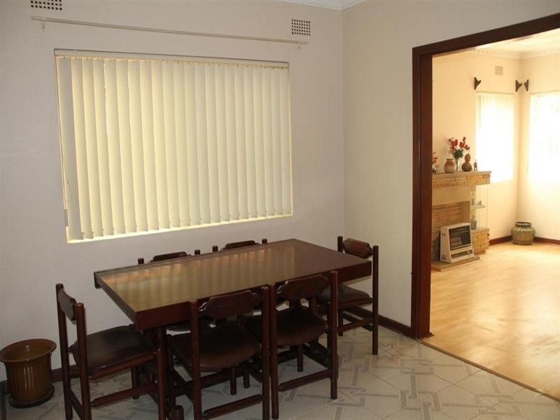 27 Cahill Street, Beverly Hills NSW 2209