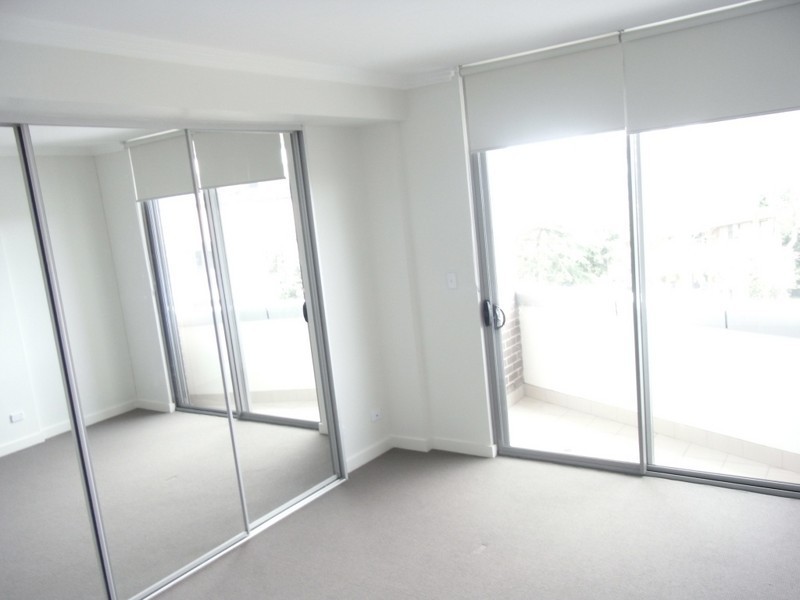 17/30-32 Woniora, Hurstville NSW 2220