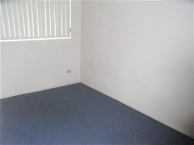 8/18 Campbell Street, Punchbowl NSW 2196