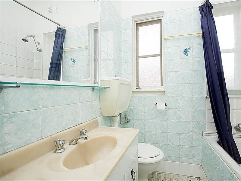 9 Low Street, Hurstville NSW 2220