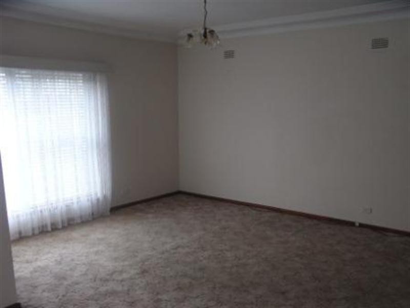 4 Bennett Street, Kingsgrove NSW 2208