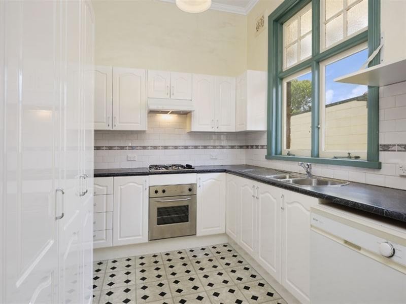 21 Clevedon Road, Hurstville NSW 2220