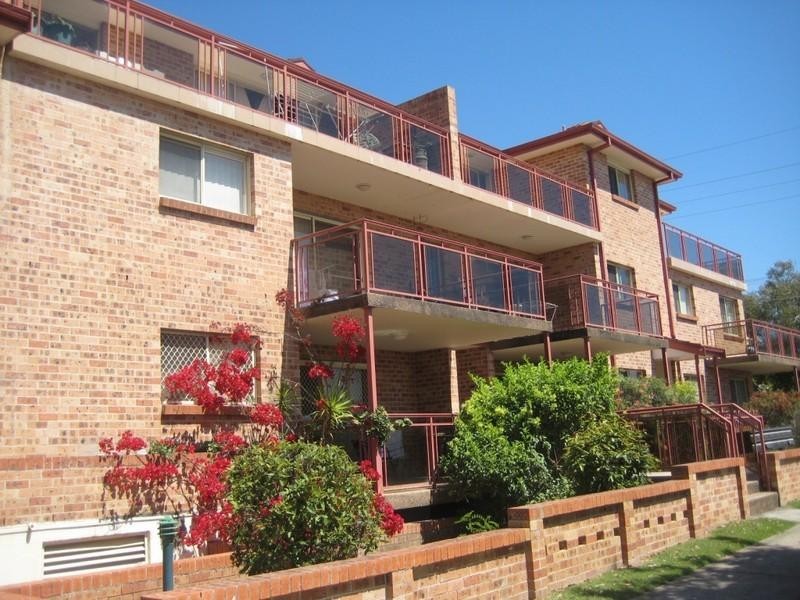 13/67 Queens Road, Hurstville NSW 2220