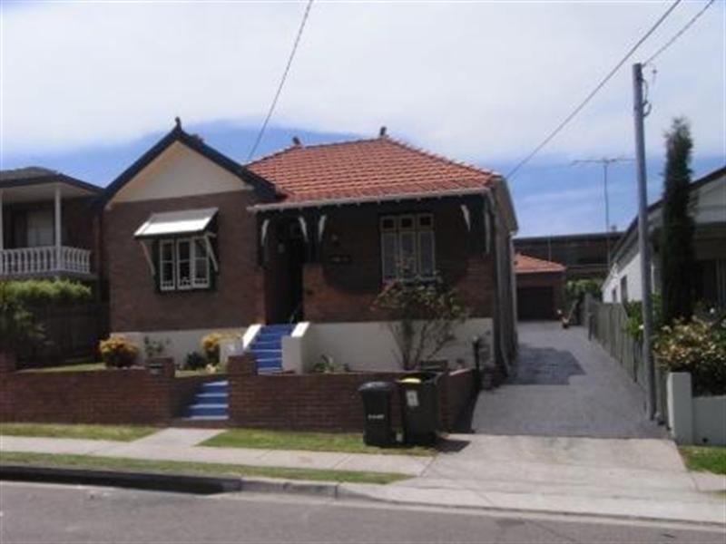 39 Vine Street, Hurstville NSW 2220