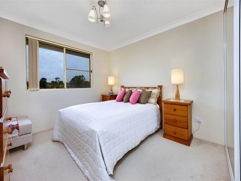 8/34-38 Graham Road, Narwee NSW 2209