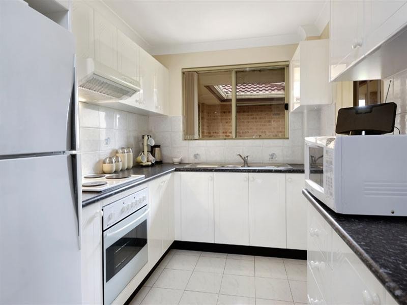 8/34-38 Graham Road, Narwee NSW 2209