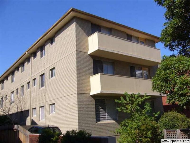 3/42 The Avenue, Hurstville NSW 2220