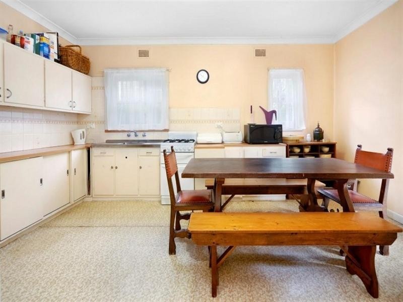 156 Woniora Road, South Hurstville NSW 2221