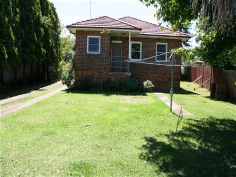 1 Macpherson Street, Hurstville NSW 2220