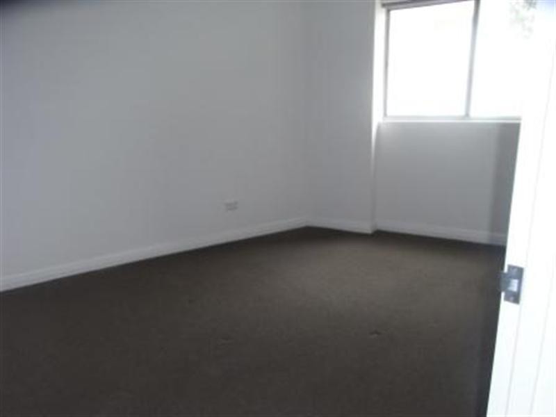 502/106 Queens Road, Hurstville NSW 2220