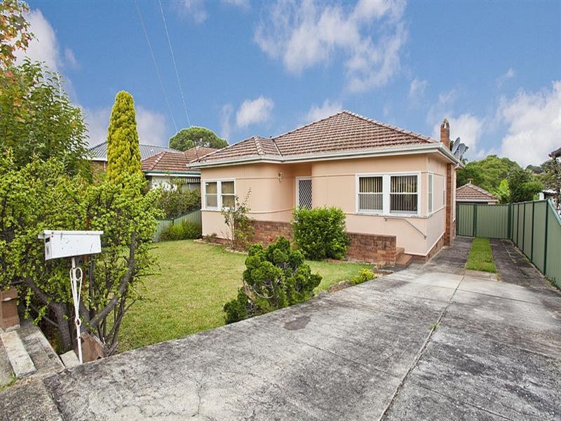 84 Canonbury Grove, Bexley North NSW 2207