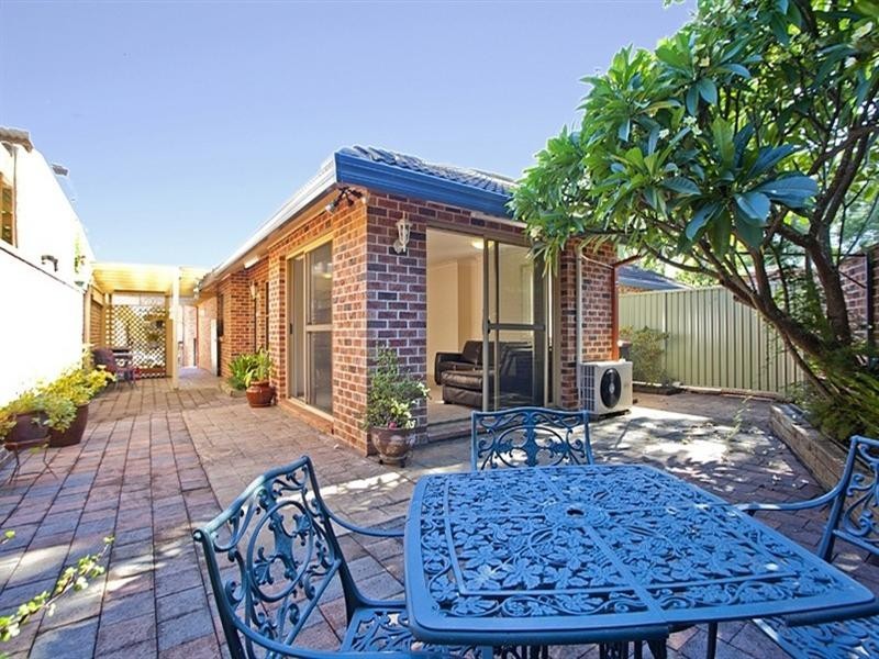 4/104 Connells Point Road, South Hurstville NSW 2221