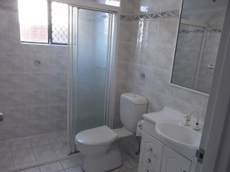 4/107 Forest Road, Hurstville NSW 2220