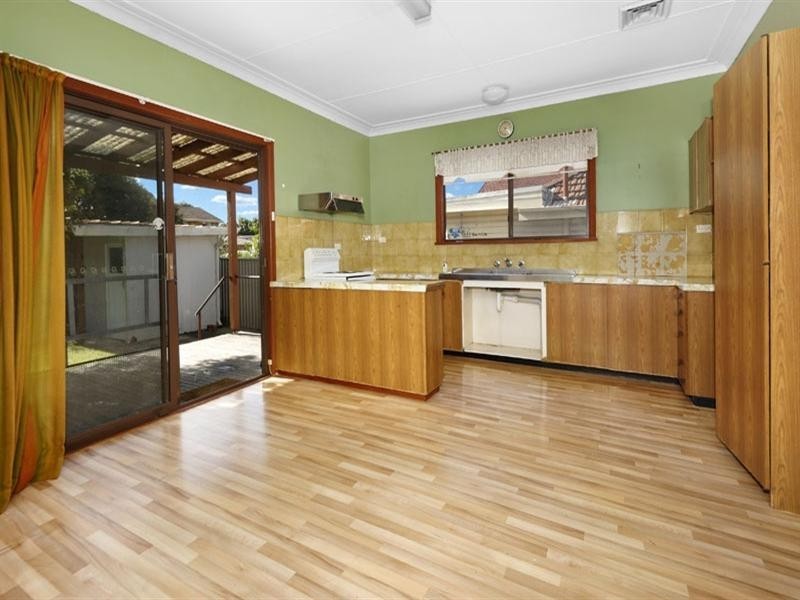 10 Unwin Street, Bexley NSW 2207
