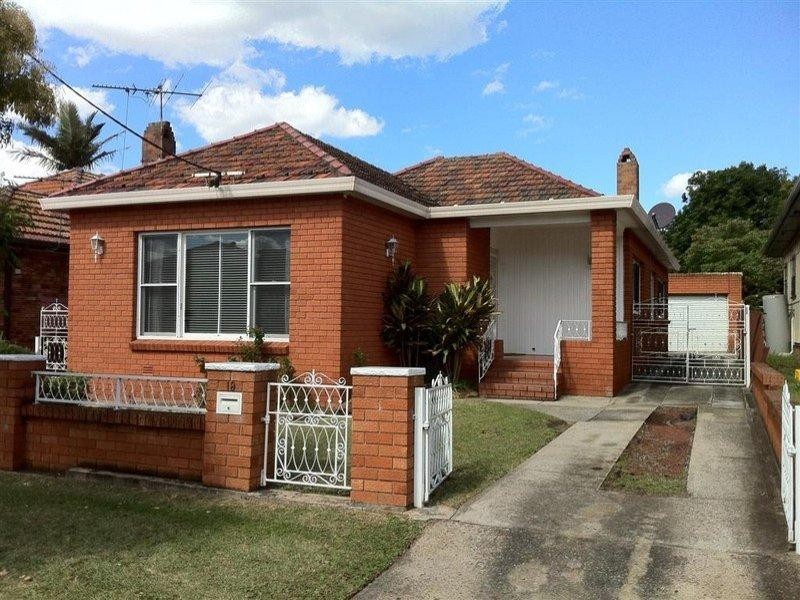 19 Milford Street, Peakhurst NSW 2210