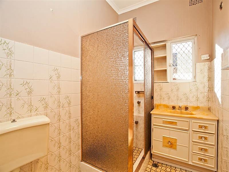 221 Stoney Creek Road, Kingsgrove NSW 2208