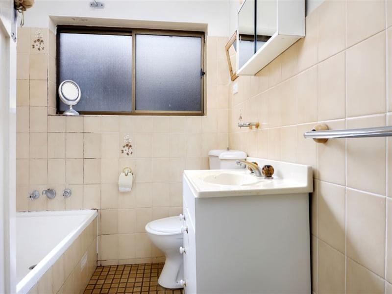 126a Queen Victoria Street, Bexley NSW 2207