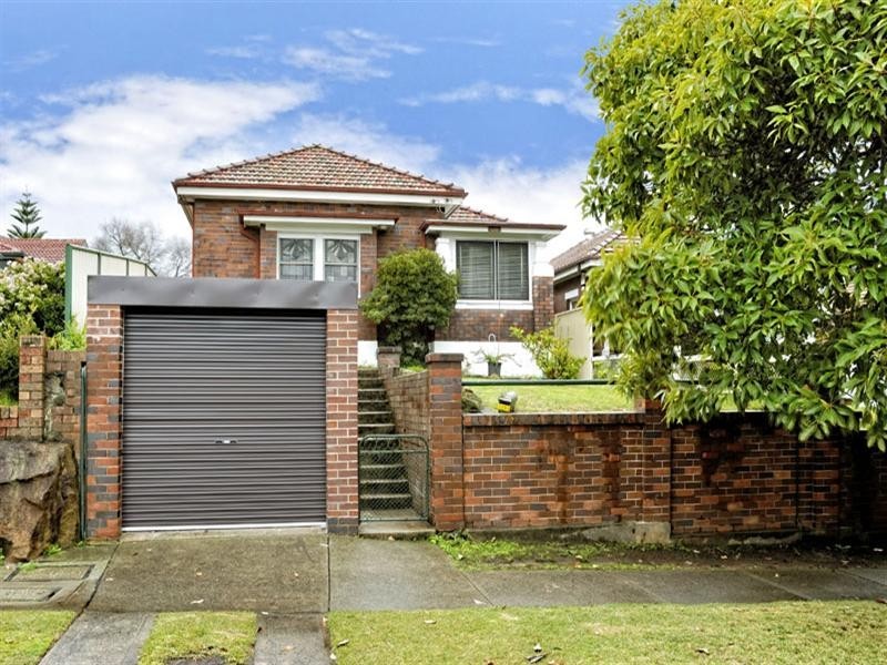 126a Queen Victoria Street, Bexley NSW 2207