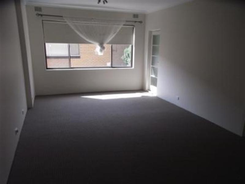 6/376 Railway Parade, Carlton NSW 2218