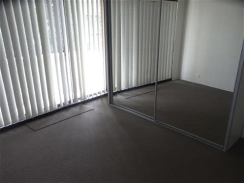 6/376 Railway Parade, Carlton NSW 2218