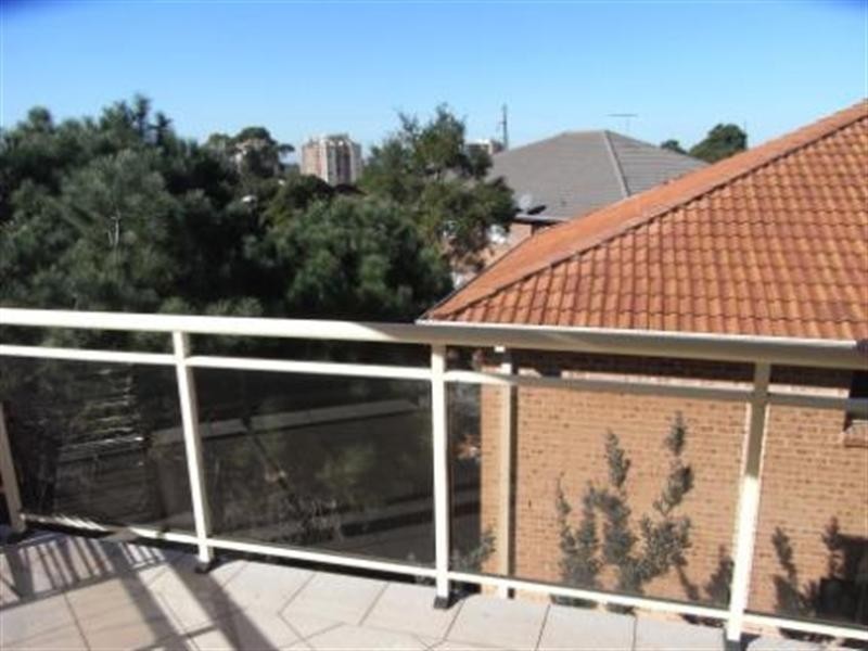 6/126 Harrow Road, Bexley NSW 2207