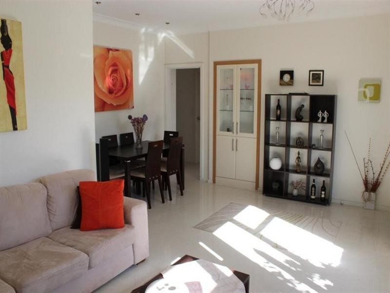 2/44 Regent Street, Bexley NSW 2207