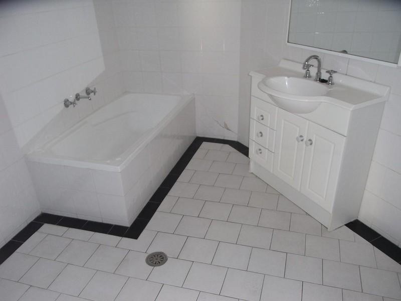 10/8-12 Bond Street, Hurstville NSW 2220