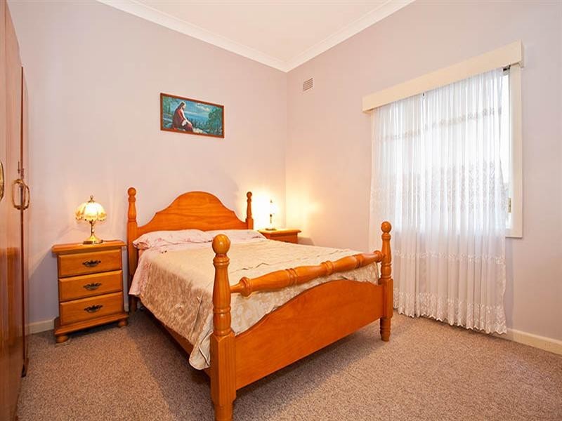 50 Waitara Parade, Hurstville Grove NSW 2220