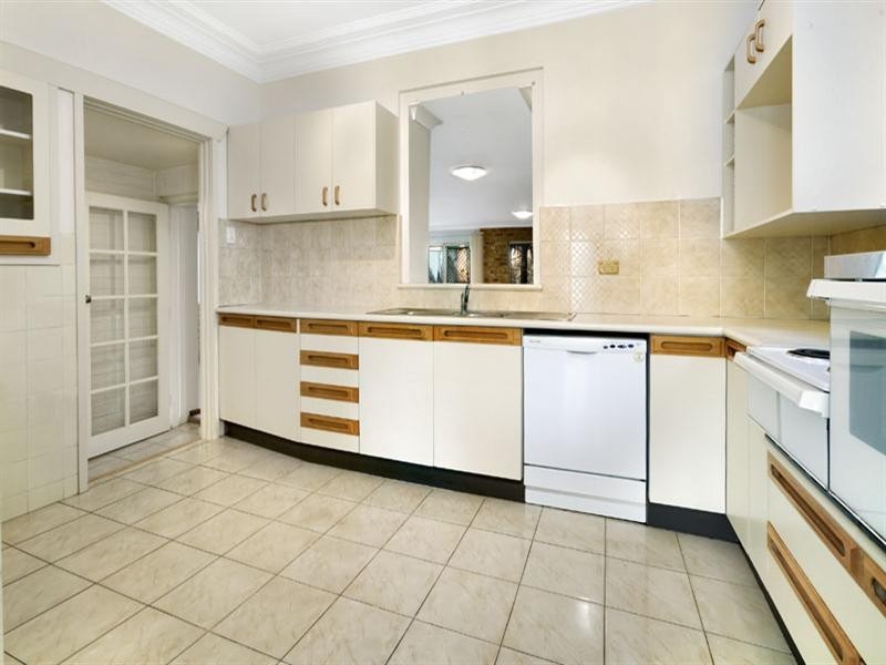 17 Carwar Avenue, Carss Park NSW 2221