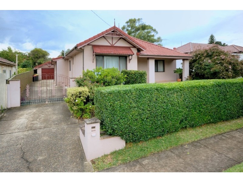100 Bassett Street, Hurstville NSW 2220