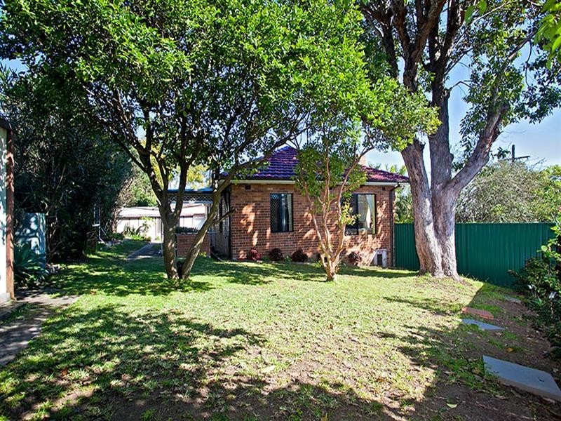 11 Docos Crescent, Bexley NSW 2207