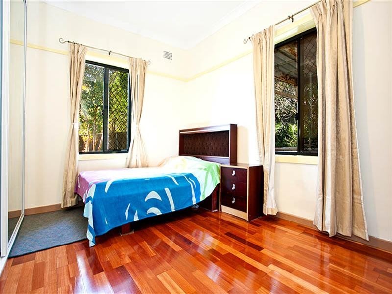 11 Docos Crescent, Bexley NSW 2207