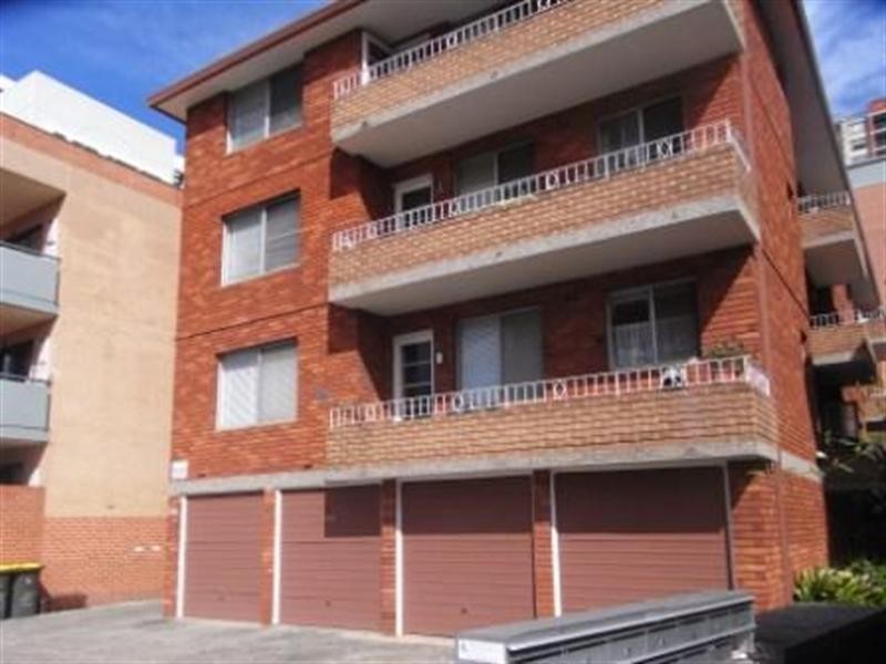 4/35 The Avenue, Hurstville NSW 2220