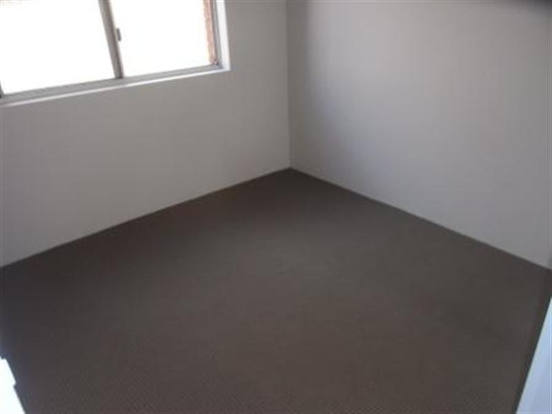 4/35 The Avenue, Hurstville NSW 2220