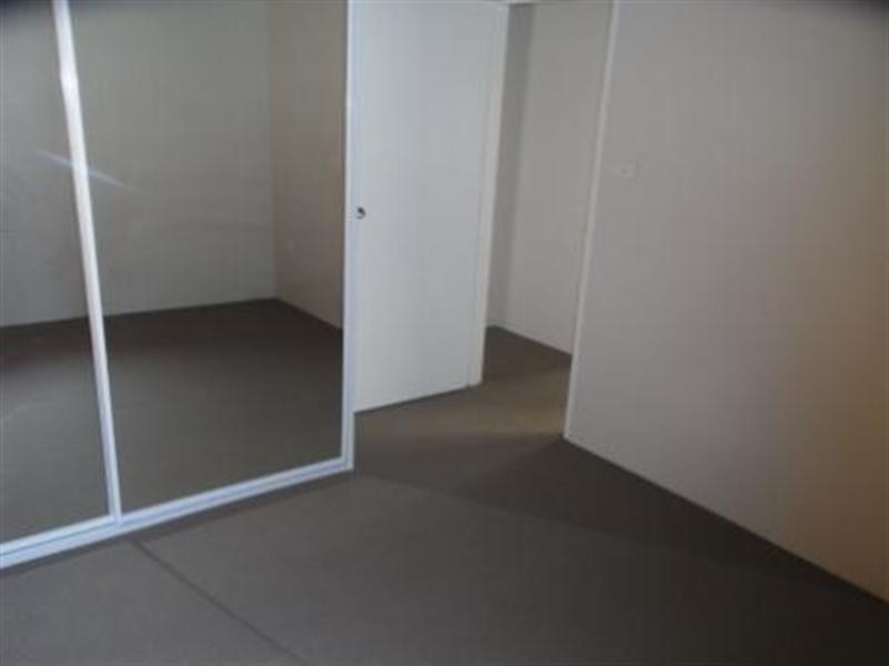 4/35 The Avenue, Hurstville NSW 2220