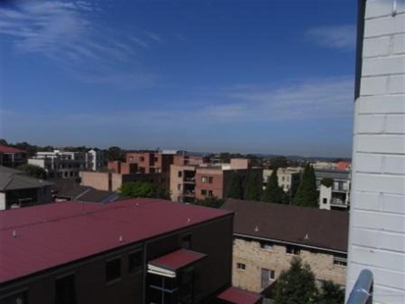 9/52 Woniora Road, Hurstville NSW 2220