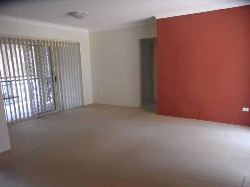 9/23 Jubilee Avenue, Carlton NSW 2218