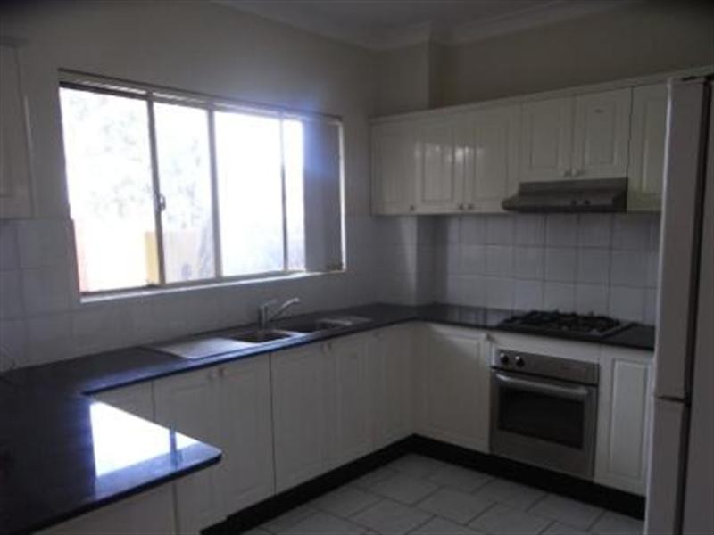 8/40-42 Queen Victoria Street, Bexley NSW 2207