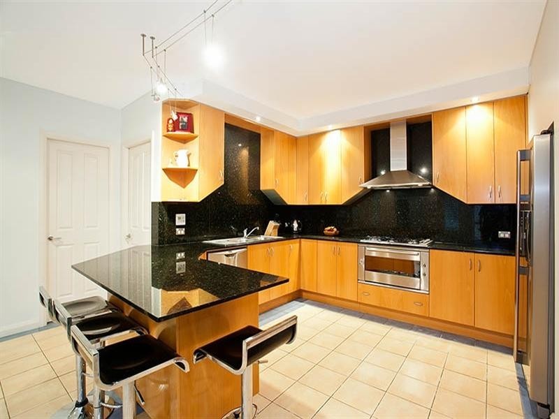 16 Tonitto Avenue, Peakhurst NSW 2210