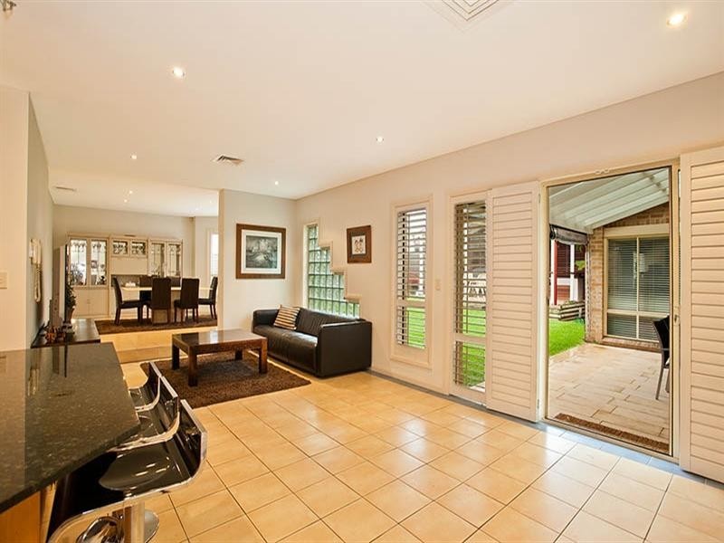 16 Tonitto Avenue, Peakhurst NSW 2210