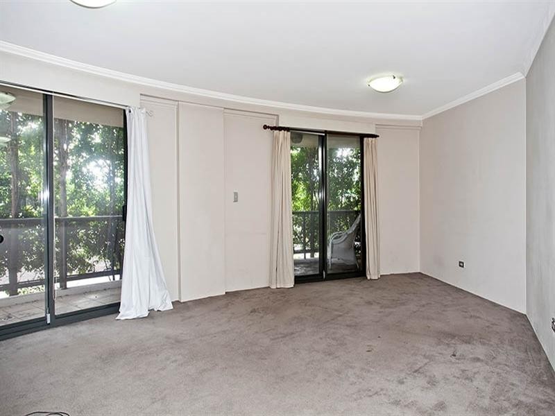 37/323 Forest Road, Hurstville NSW 2220