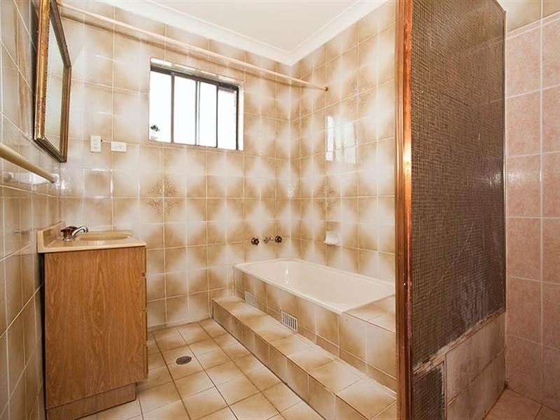 103 Carrington Avenue, Hurstville NSW 2220