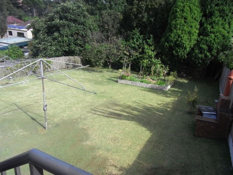 9 Hillcrest Avenue, Hurstville NSW 2220