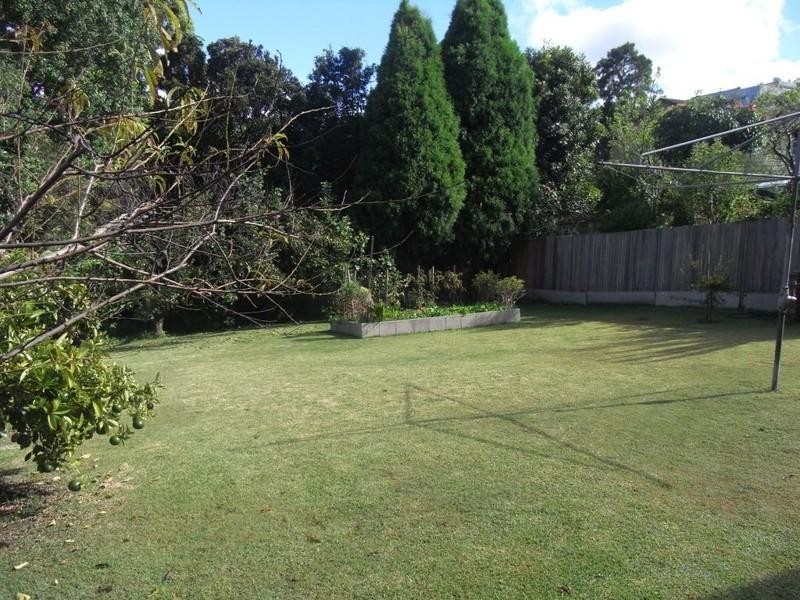 9 Hillcrest Avenue, Hurstville NSW 2220