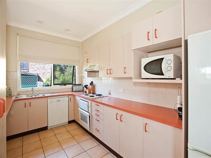 16 Bushland Drive, Padstow Heights NSW 2211