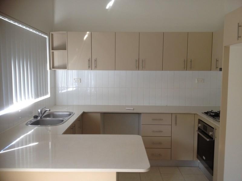 2/21-23 Bonanza Parade, Sans Souci NSW 2219