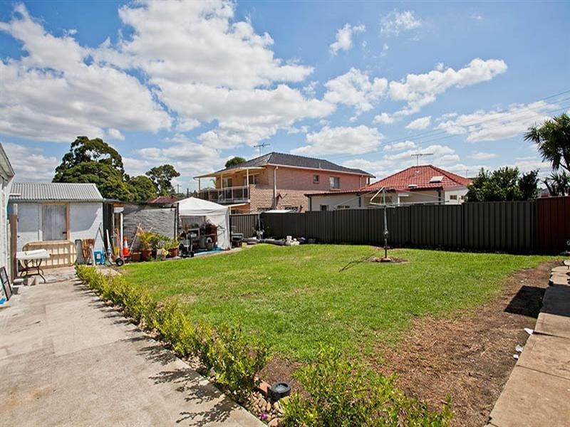 131 The Avenue, Hurstville NSW 2220