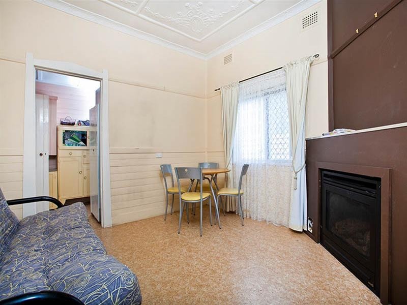 6 Emily Street, Hurstville NSW 2220